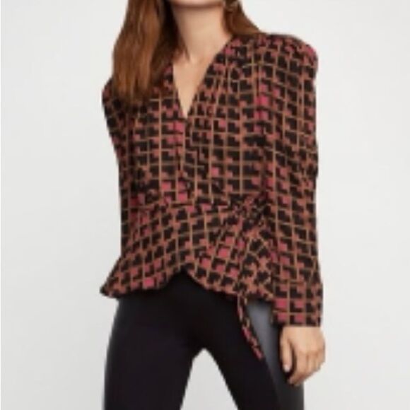 BCBGMaxAzria • Surplice Blouse Long Sleeve - Picture 3 of 6